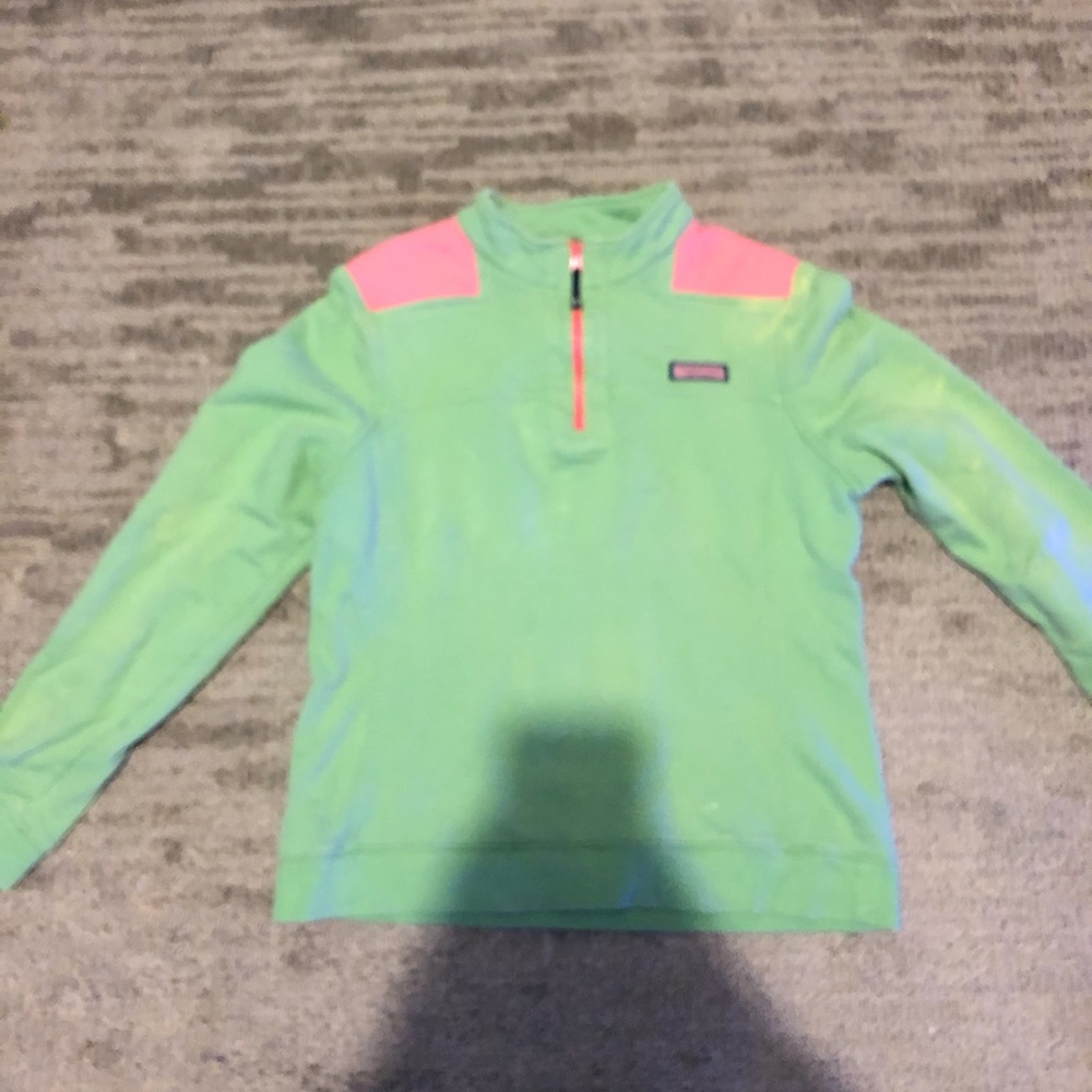 vineyard vines pull over